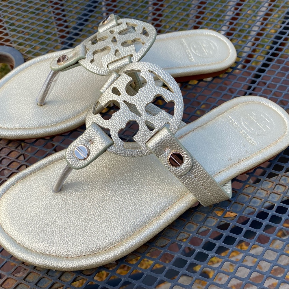 Tory Burch Miller Tumbled Leather Metallic Gold Sandals Women’s Size 9